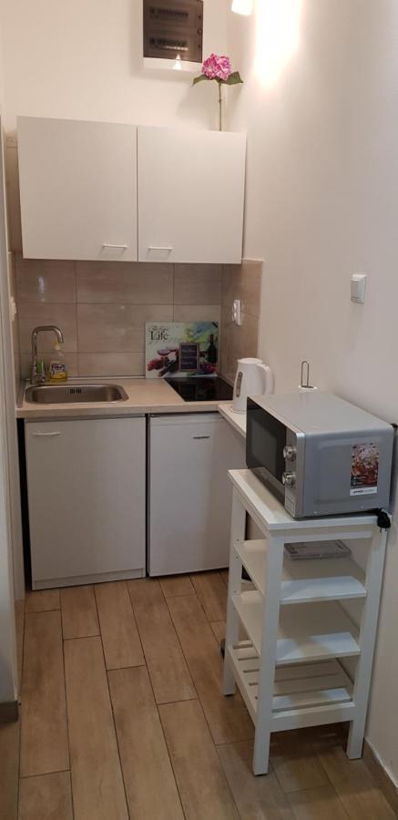 Studio Apartment Legcevic Каштела Экстерьер фото