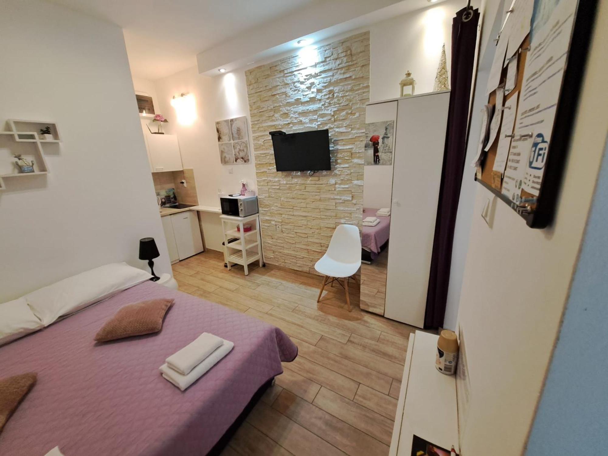 Studio Apartment Legcevic Каштела Экстерьер фото