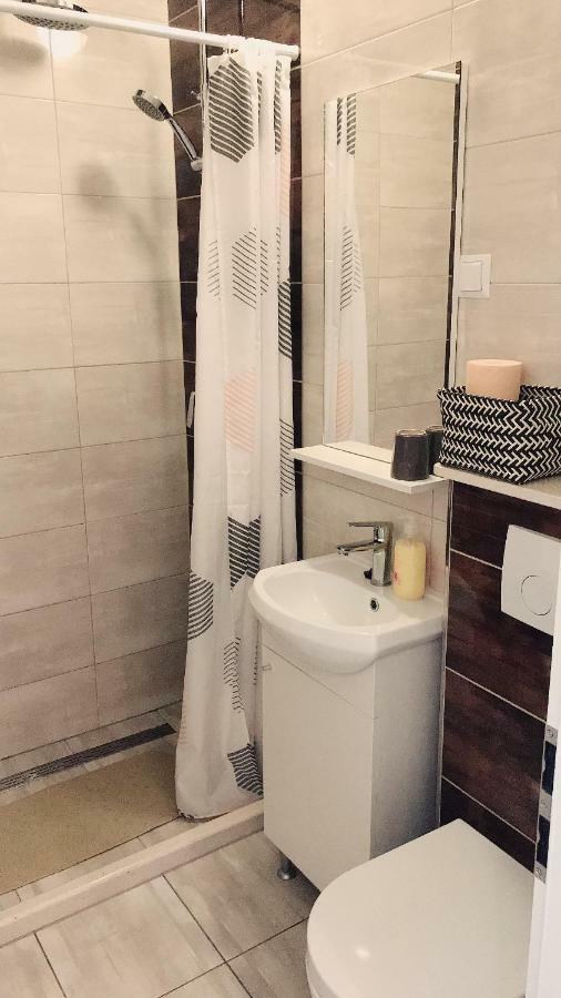 Studio Apartment Legcevic Каштела Экстерьер фото