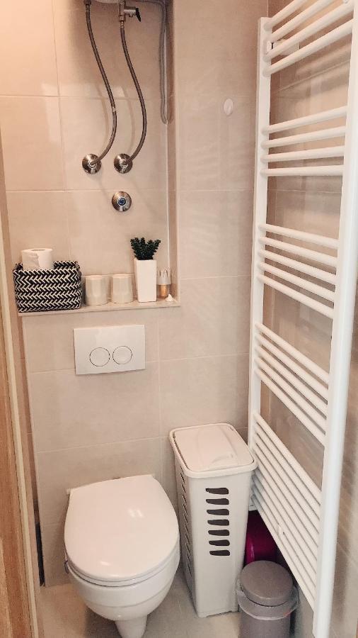 Studio Apartment Legcevic Каштела Экстерьер фото